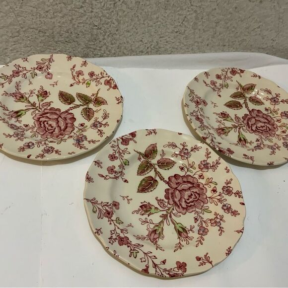 Vtg Johnson Bros England Rose Chintz 3 Scalloped Saucers 6” hand engraving G18 - Picture 2 of 9